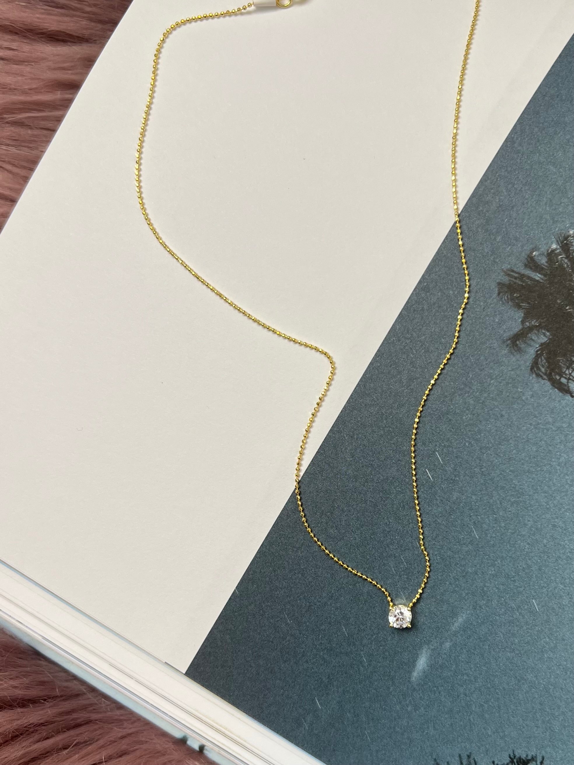 Lumière Necklace