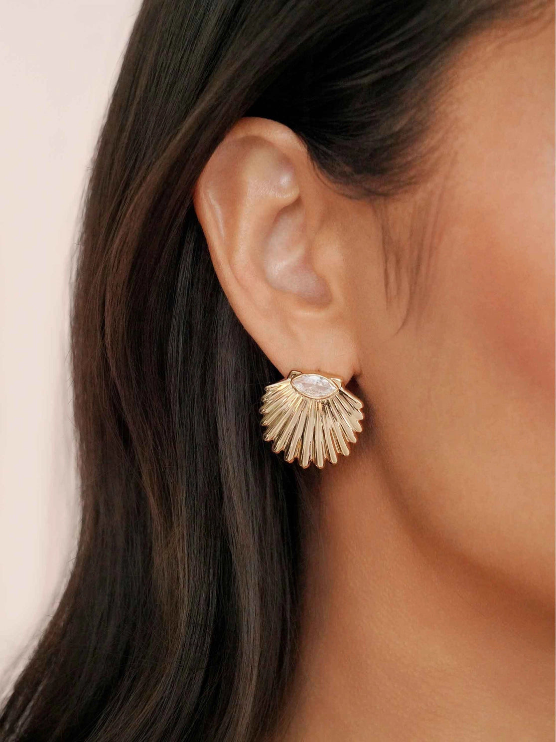 Ettika Santorini Shell Stud Earrings – 18K Gold Plated CZ Shell Studs