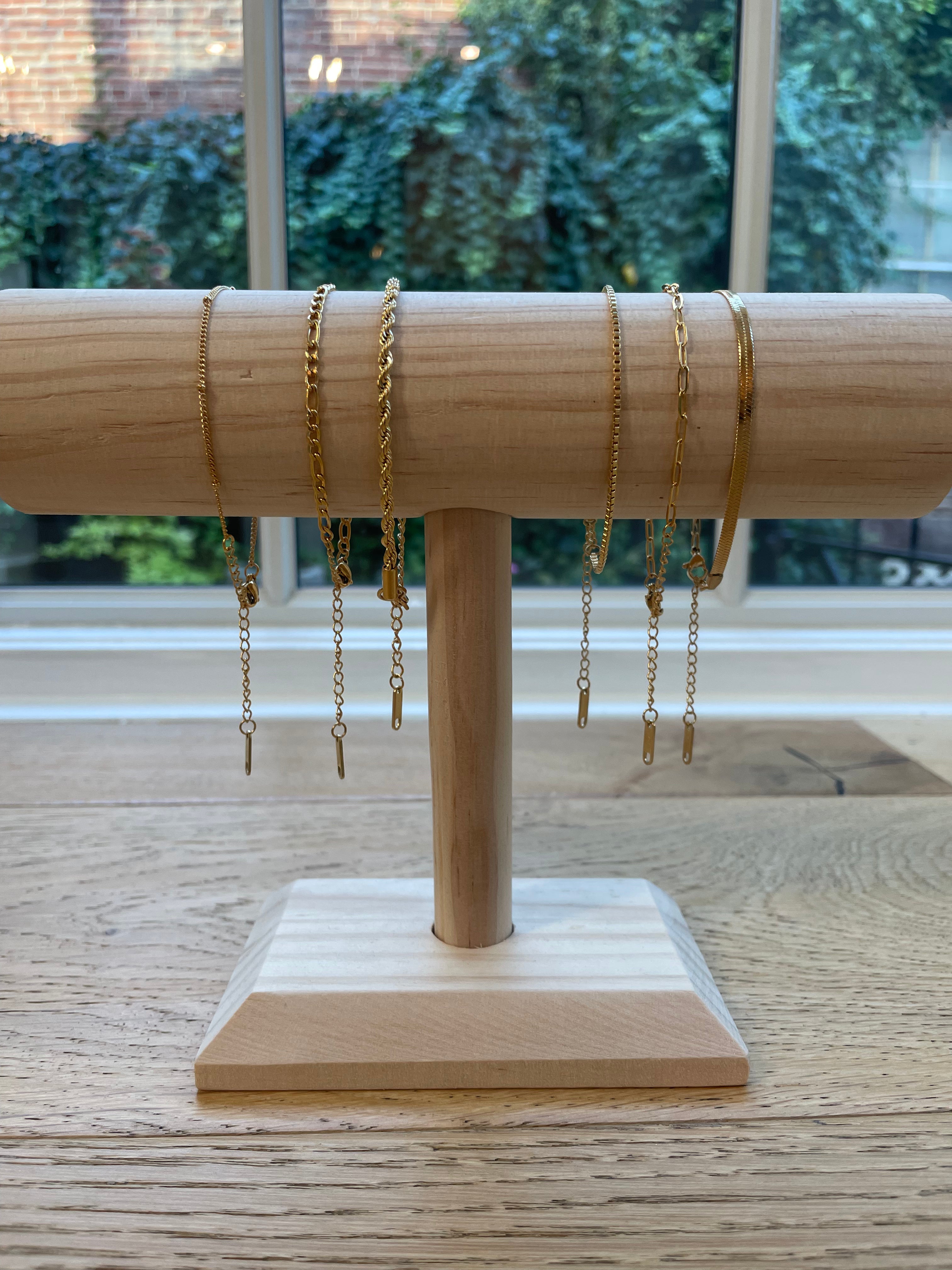Nina Dainty Bracelet