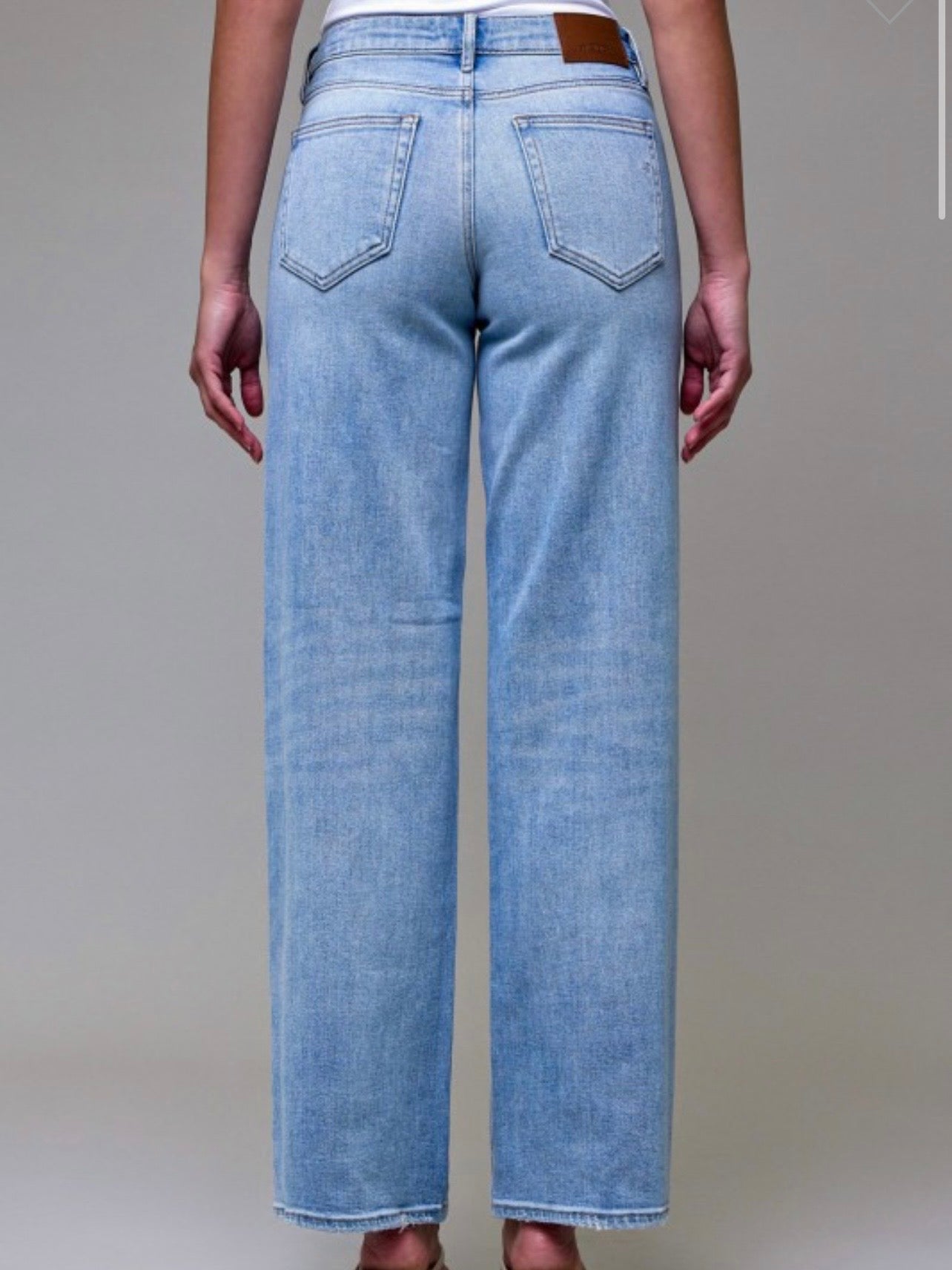 Logan Light Wash Mid-Rise Dad Jean