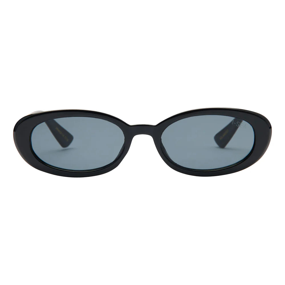 I-SEA Holden Sunglasses – Black / Smoke Polarized Lens